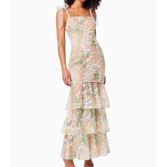 Elliatt EXPERIENCE TIERED MAXI DRESS IN MULTI worn once - Picture 4 of 11